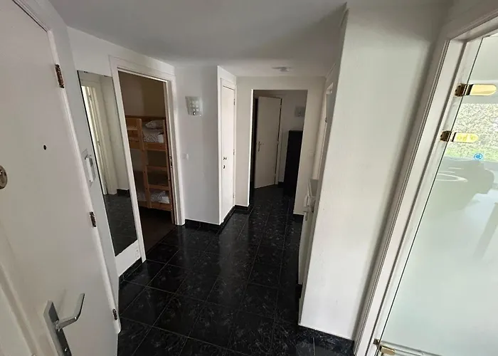 3 Bedroom Apartment Nearby The Sea
