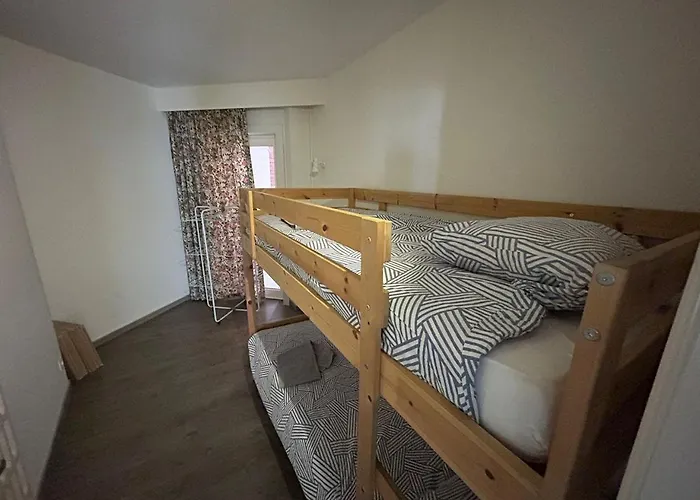 3 Bedroom Apartment Nearby The Sea